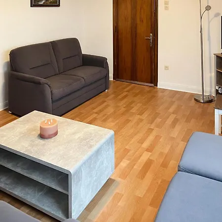 With Table Tennis 194 Feriehus