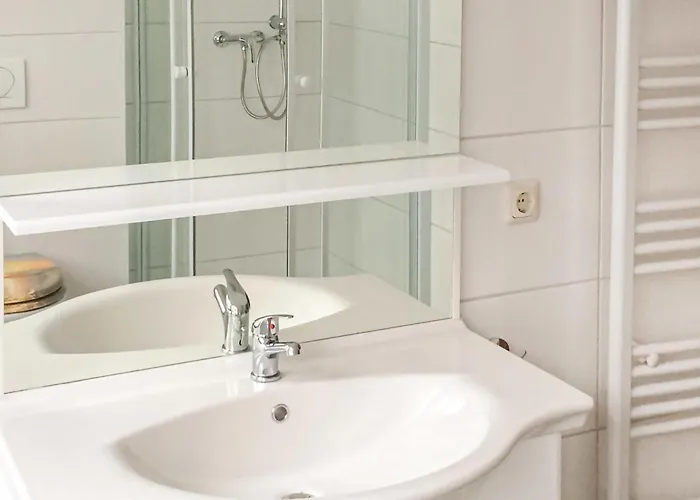 Feriehus With Table Tennis 194